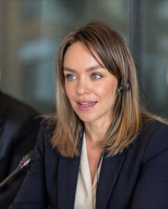 Konferenční tlumočení španělštiny - Barbora Atarsia